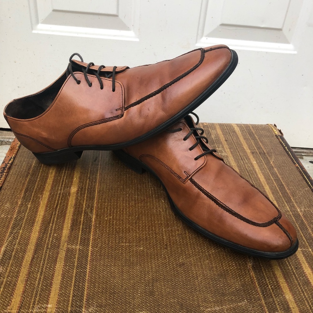 Cole Haan Brown leather dress shoes sz 10